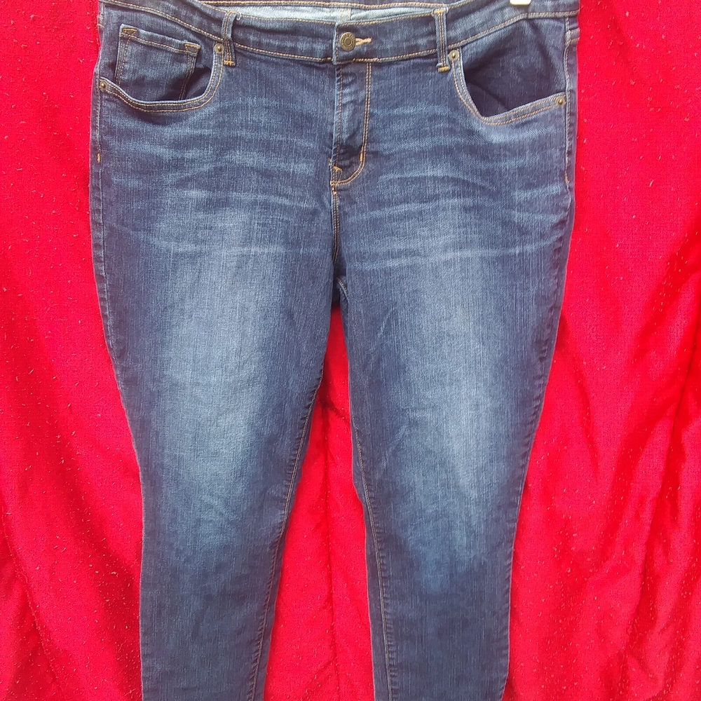 Womens Old Navy Curvy Blue Jeans